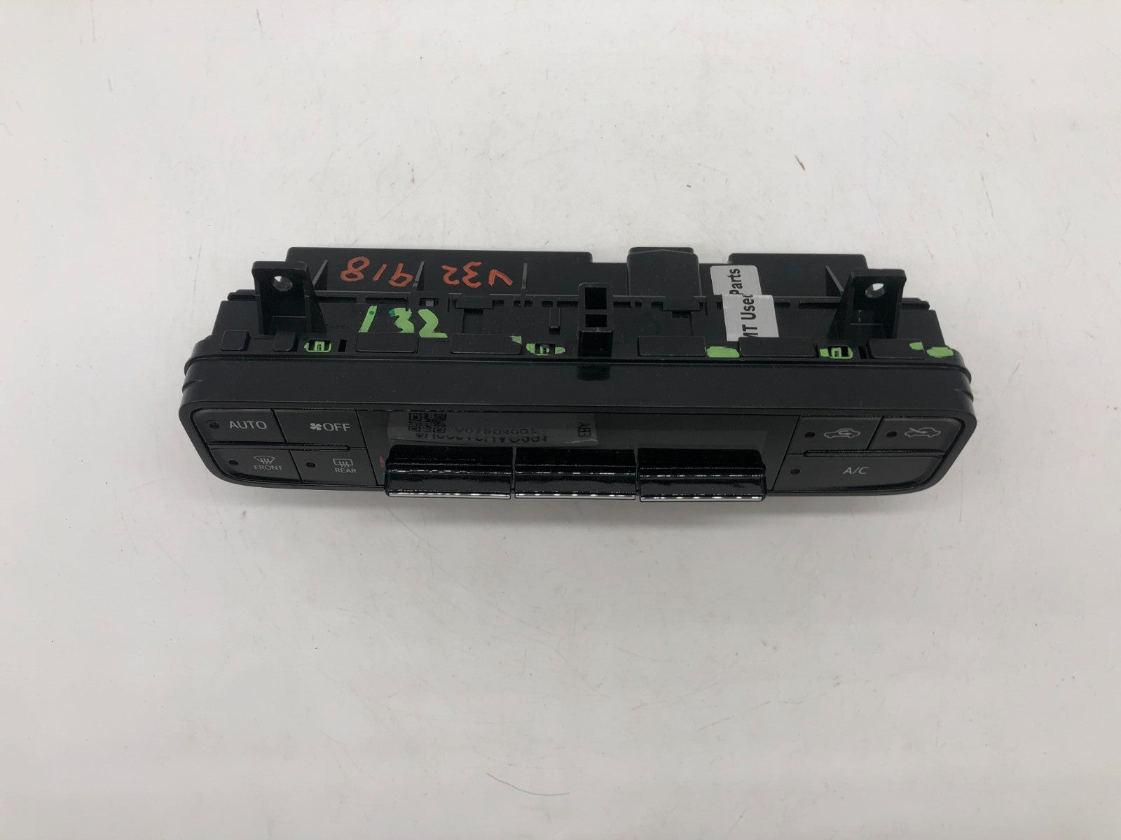2017-2019 Toyota Corolla AC Heater Climate Control Unit OEM A01B04007