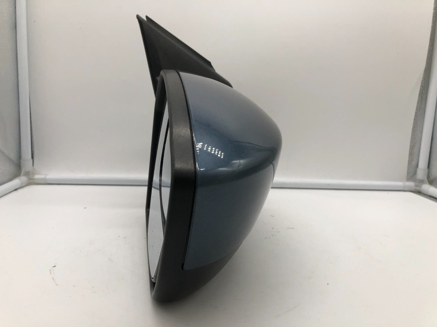 2017-2019 Ford Escape Passenger Side View Power Door Mirror Blue OEM C04B43045