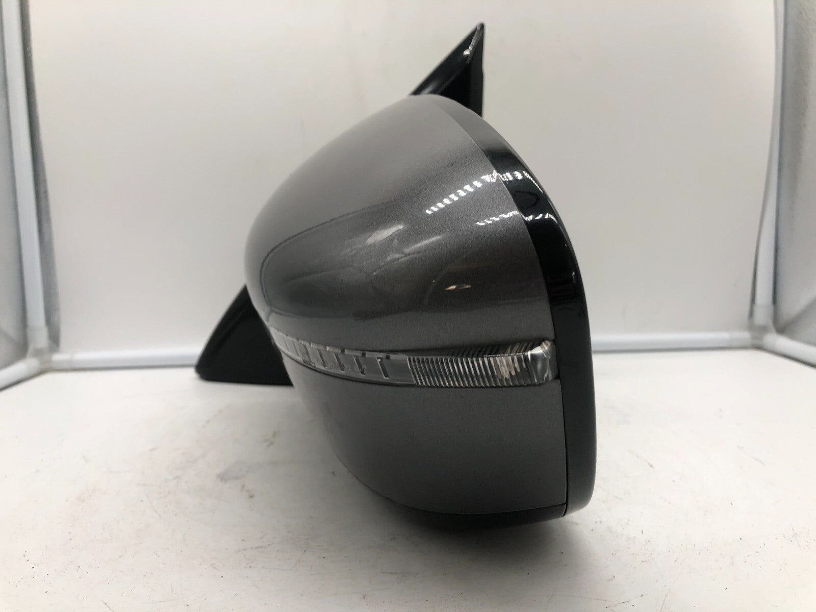 2017 Nissan Pathfinder Driver Side Power Door Mirror Gray OEM E03B35001