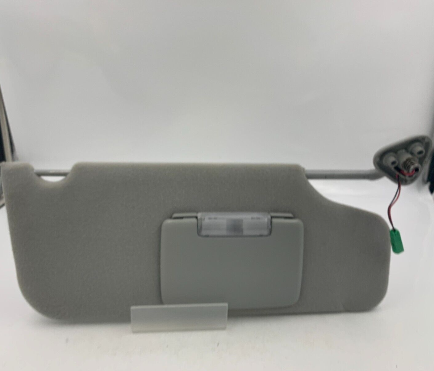 2008-2009 Mercury Sable Passenger Sun Visor Sunvisor Gray Illuminated D01B09008