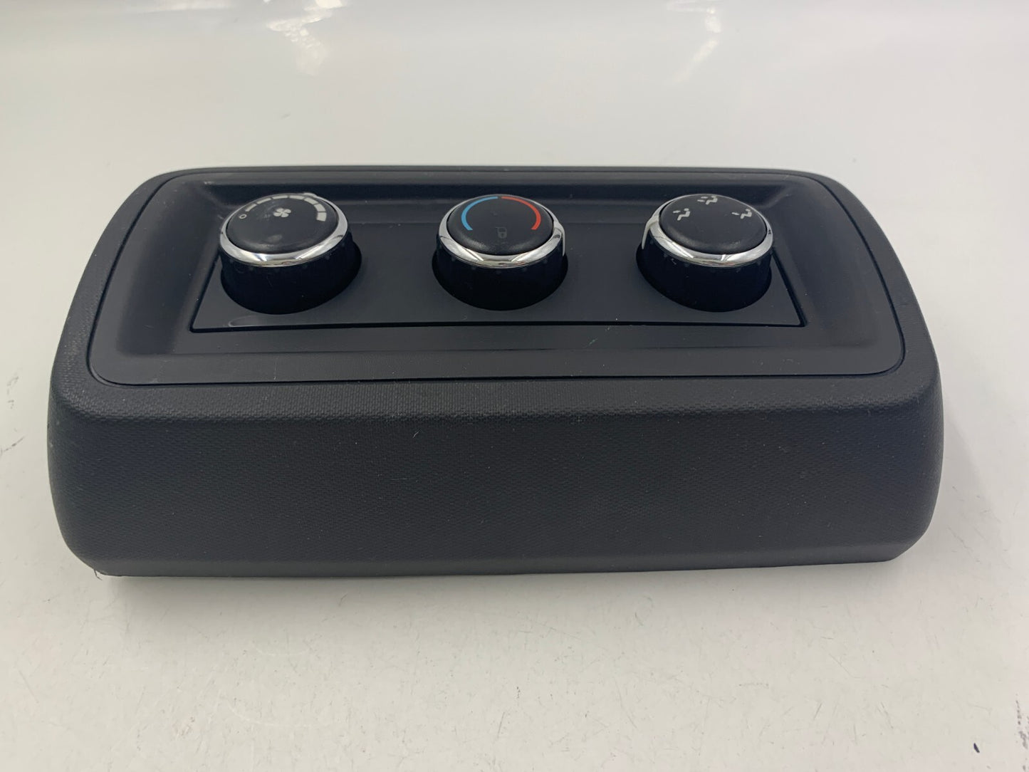 2012-2020 Dodge Caravan Climate Control Rear Roof AC Heater OEM A01B29003