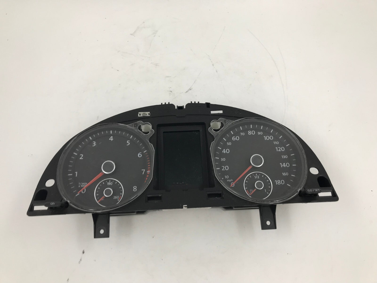 2011 Volkswagen CC Speedometer Instrument Cluster 163006 Miles OEM E02B15061