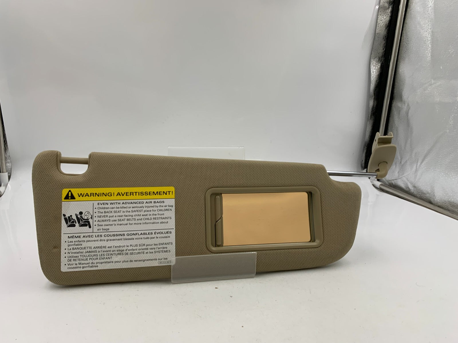 2005-2011 Audi A6 Passenger Sun Visor Brown Illuminated OEM E02B20067