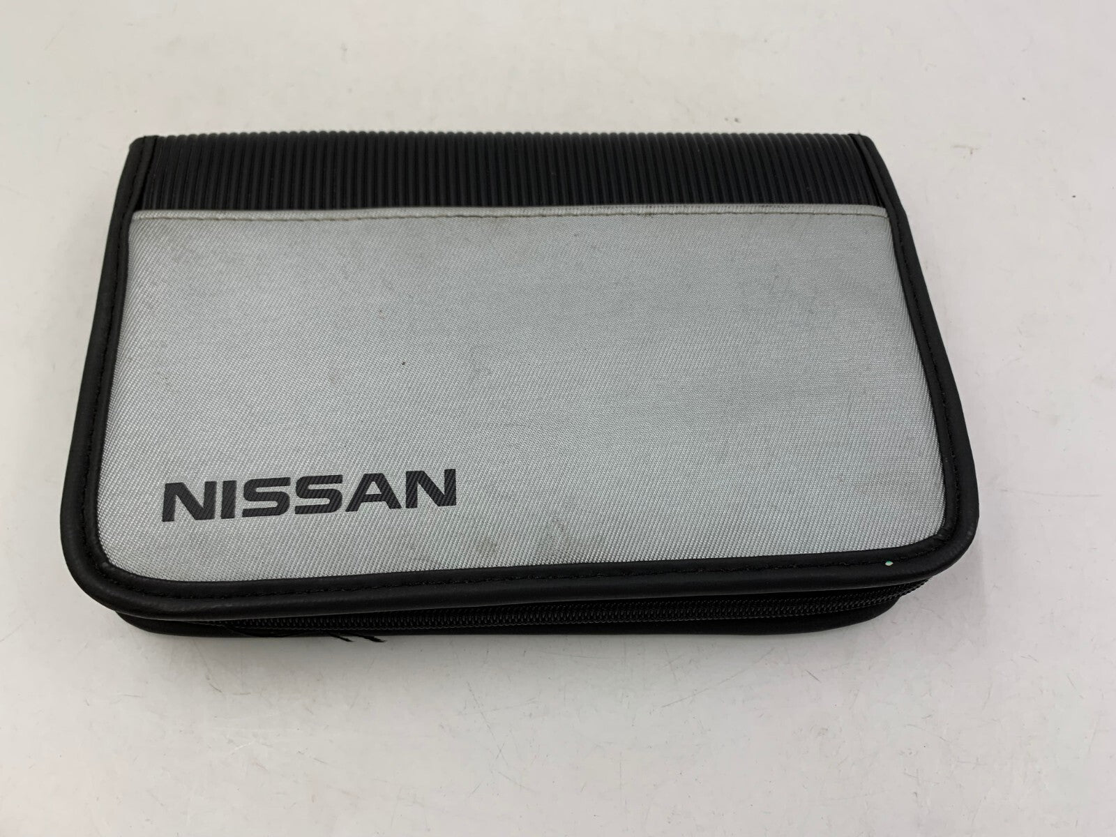 2006 Nissan Altima Owners Manual with Case OEM D01B48006