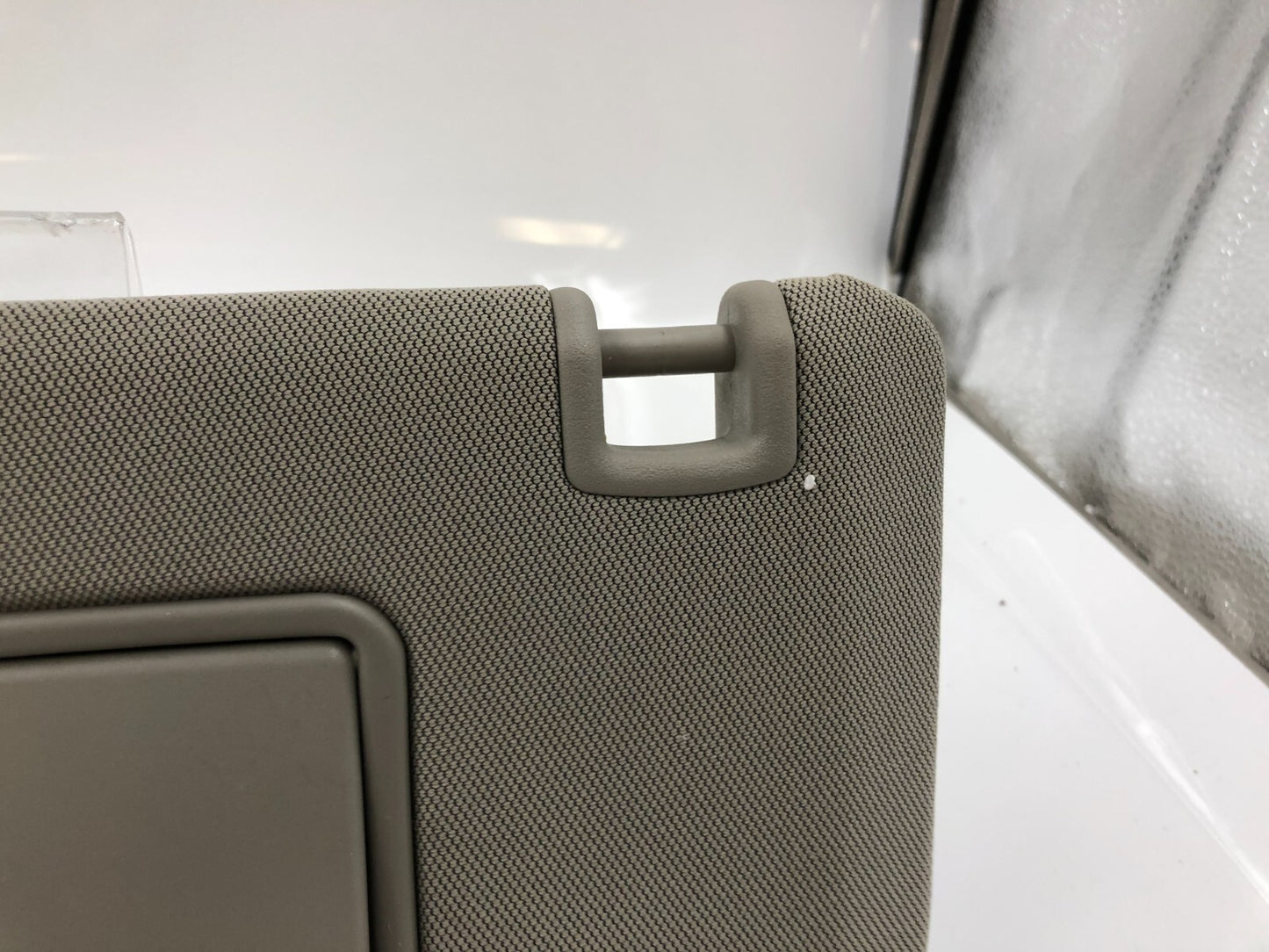 2013 Cadillac ATS Driver Sun Visor Gray Illuminated OEM B03B52082