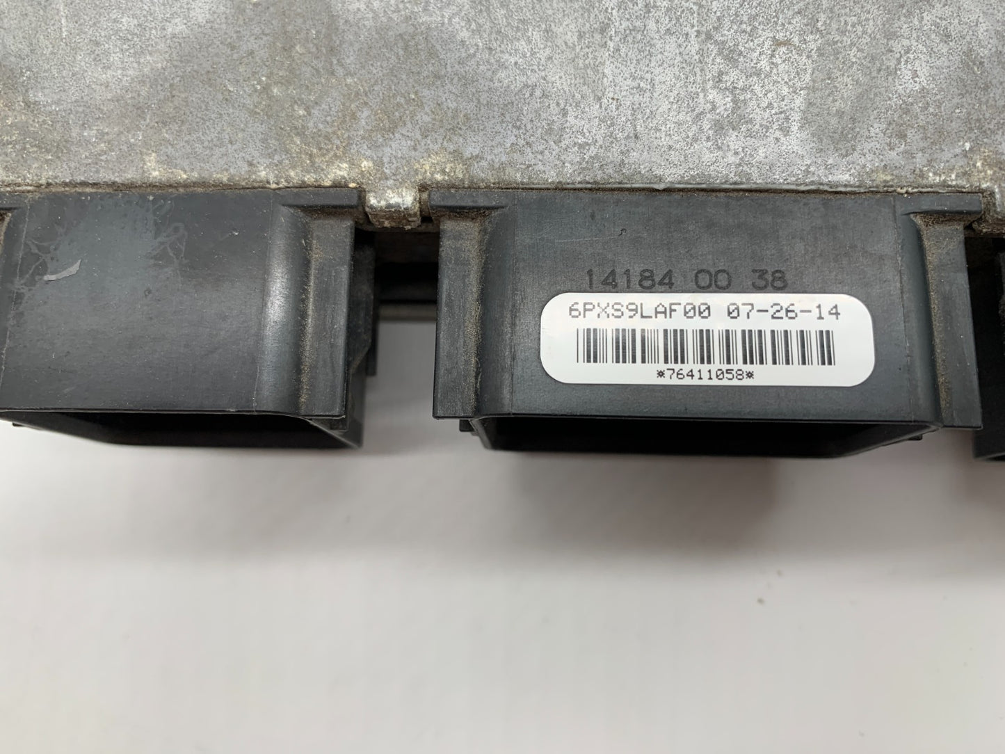 2014-2016 Ford Fusion Engine Control Module ECU ECM OEM C01B19010