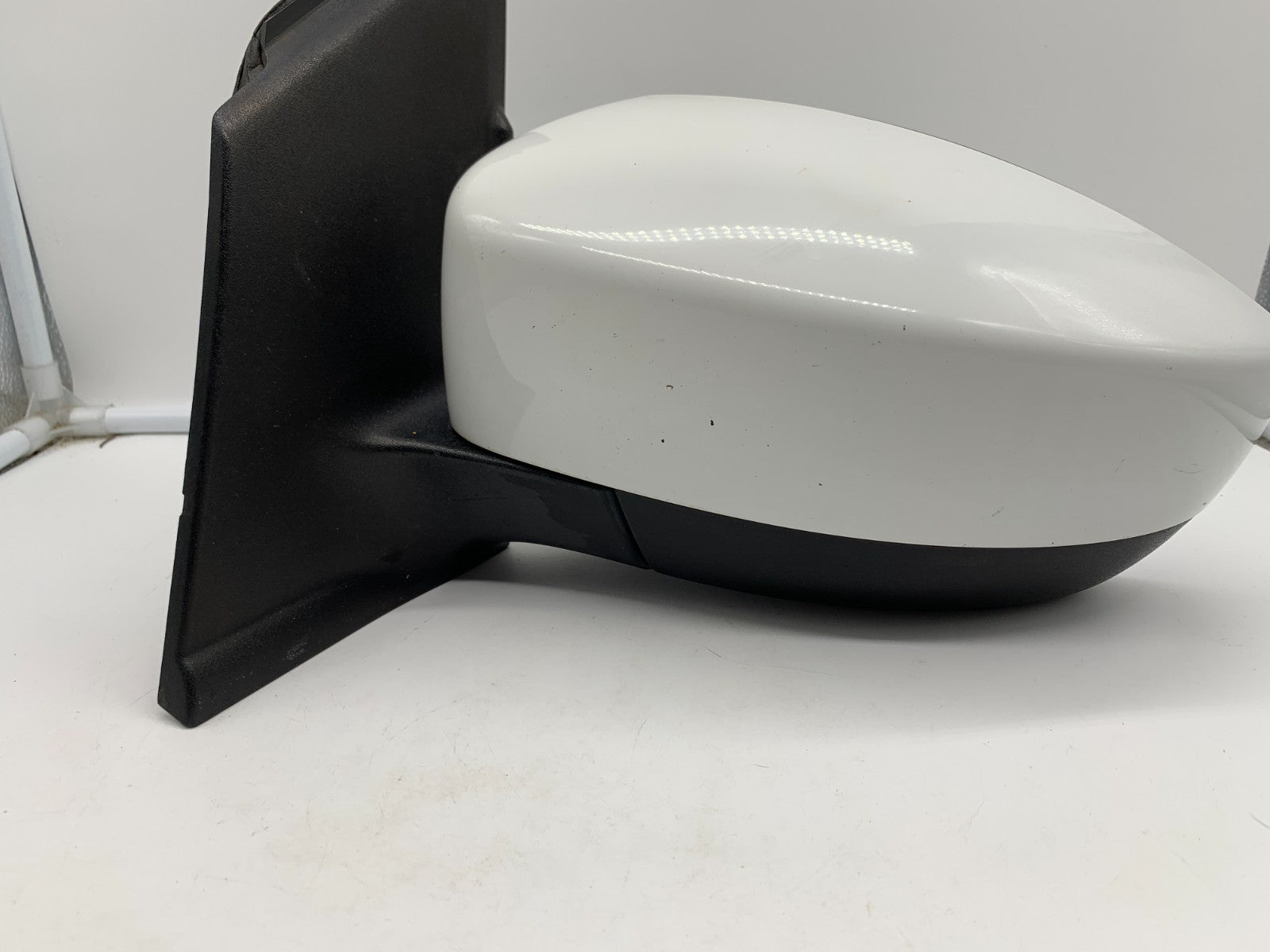 2013-2016 Ford Escape Driver Side View Power Door Mirror White OEM C02B14051