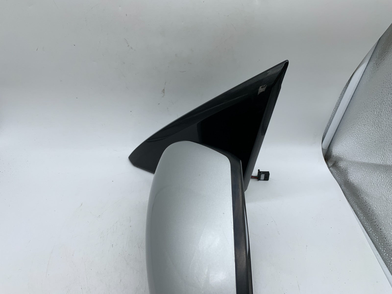 2018-2020 Nissan Pathfinder Driver Side Power Door Mirror Silver OEM C02B01010