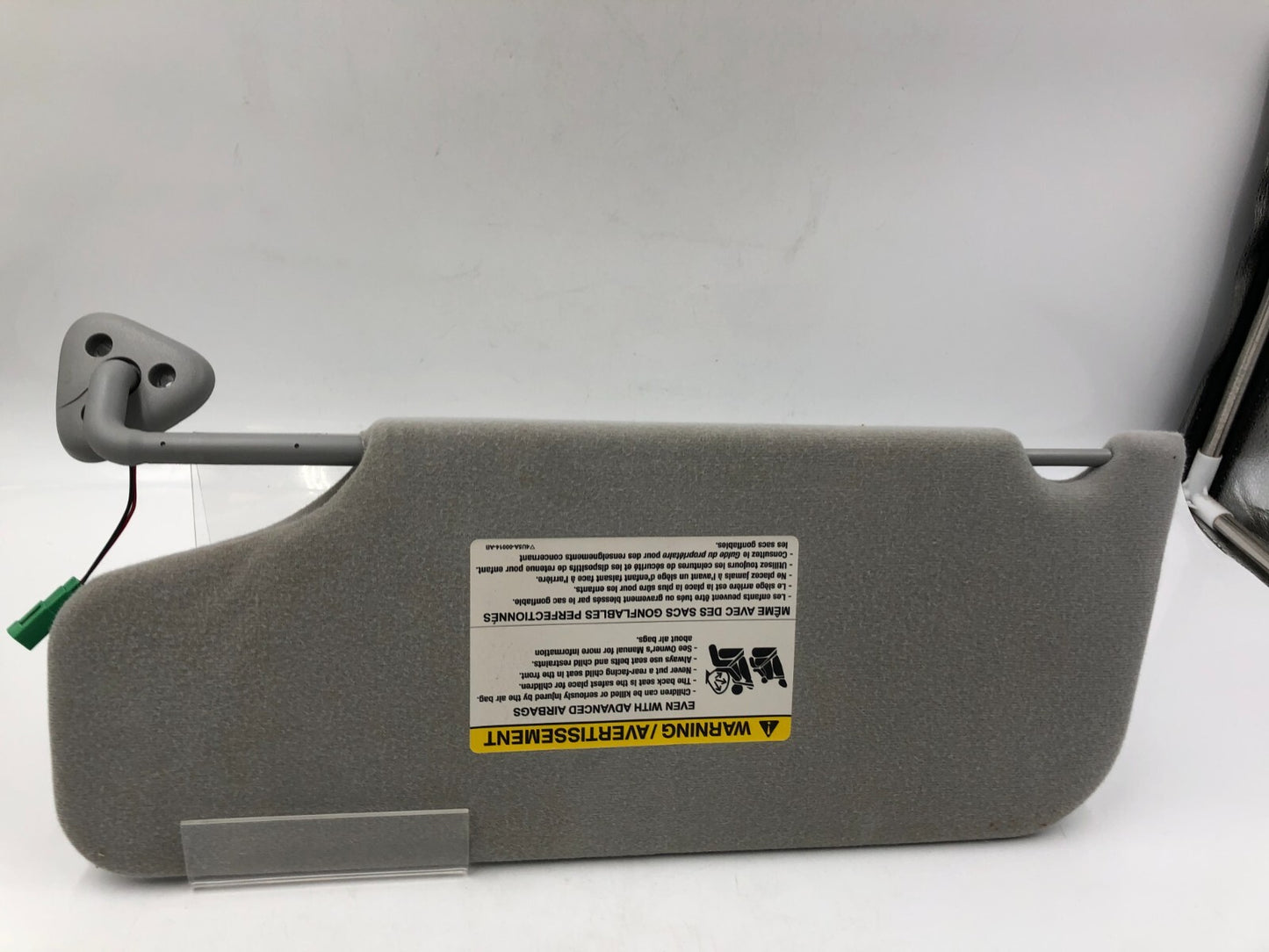 2005-2007 Ford Freestyle Passenger Sun Visor  Gray Illuminated OEM D03B31084