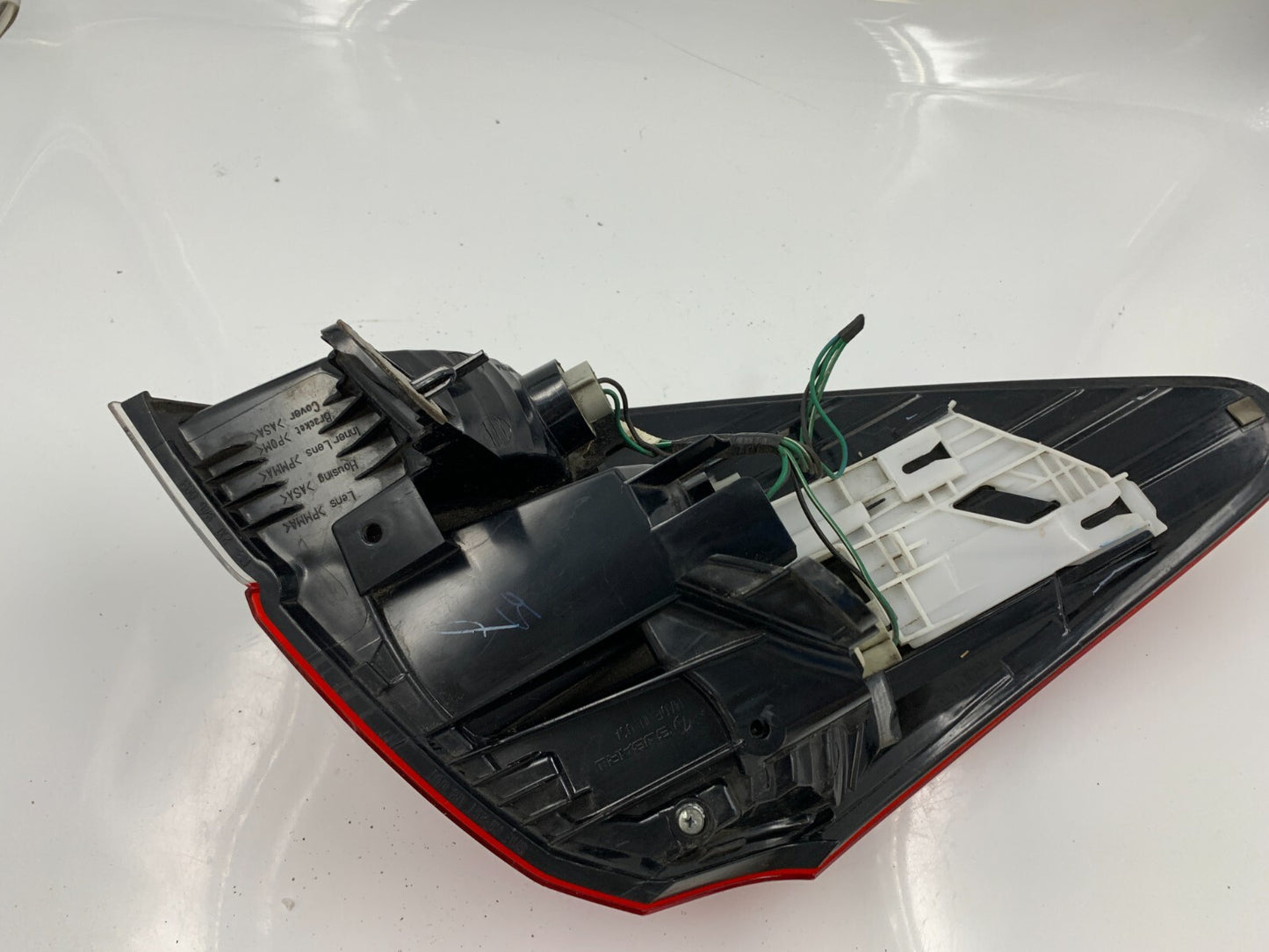 2010-2013 Subaru Legacy Passenger Side Tail Light OEM B03B46039