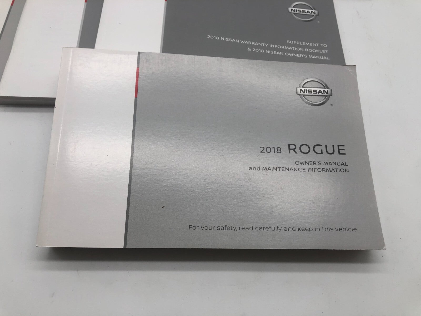 2018 Nissan Rogue Owners Manual Set with Case OEM A03B35058