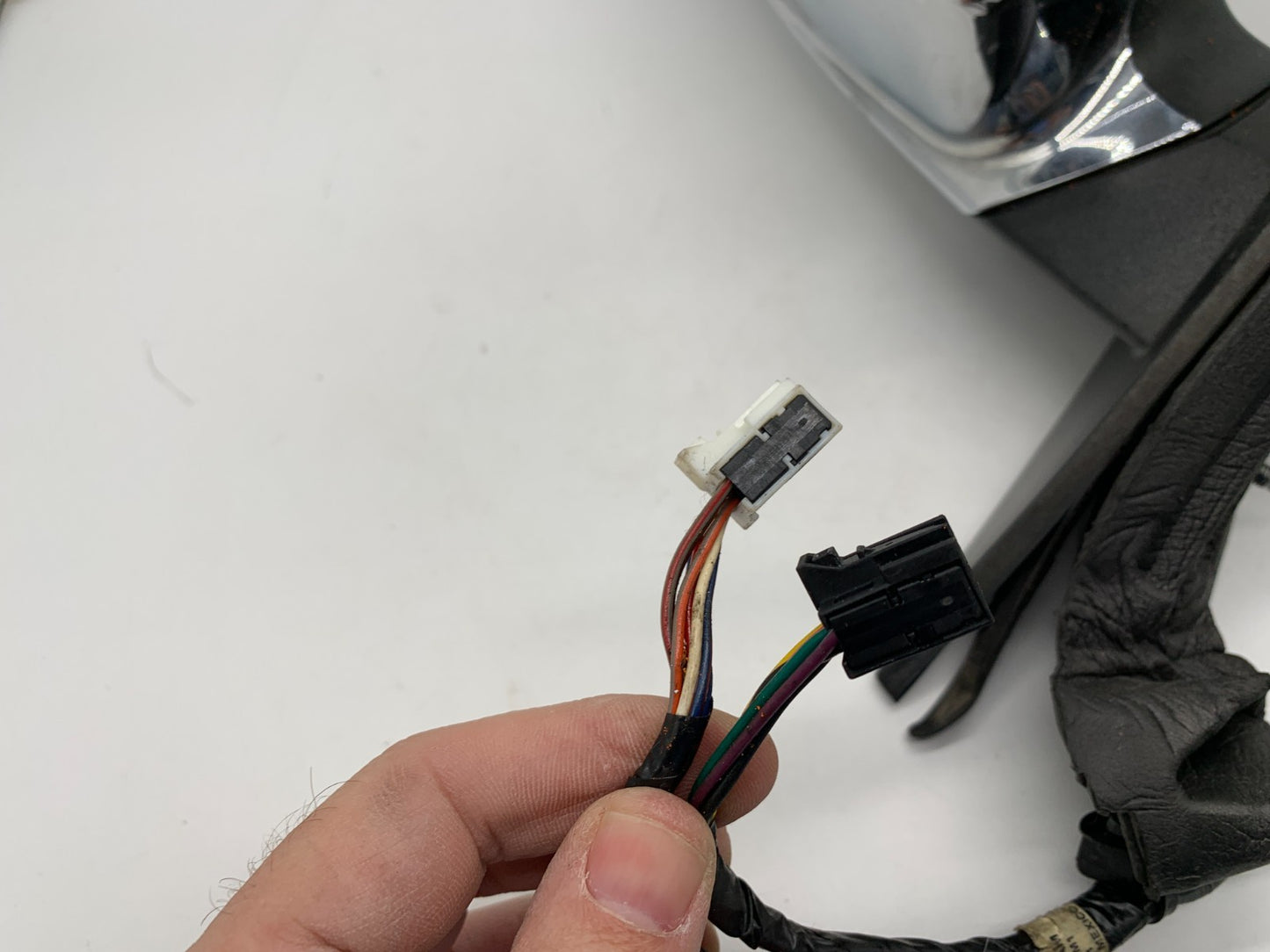 2011-2014 Chrysler 300 Passenger Side View Power Door Mirror Chrome BSA OEM