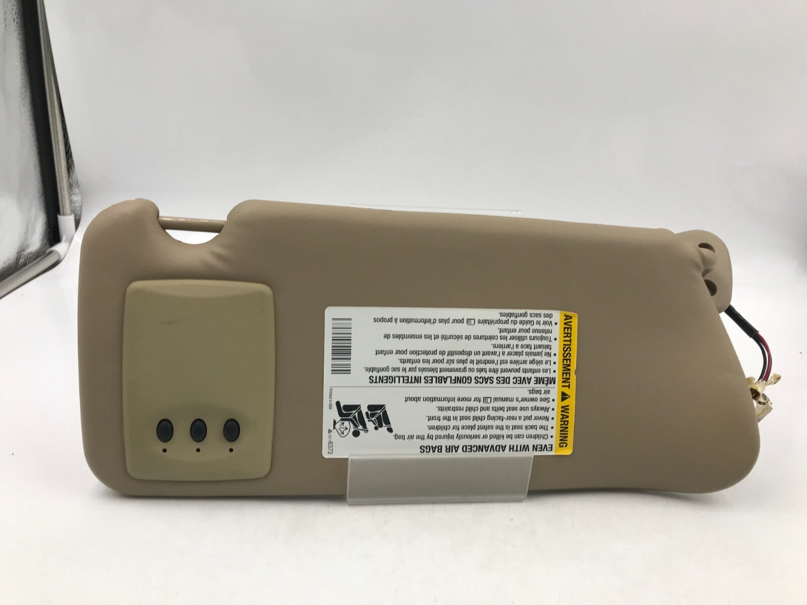 2004-2009 Cadillac SRX Driver Sun Visor Tan Illuminated OEM C04B42009