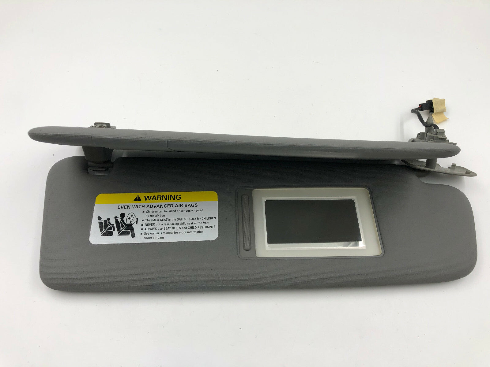 2004-2010 Volkswagen Touareg Passenger Sun Visor Gray Illuminated OEM A03B41002