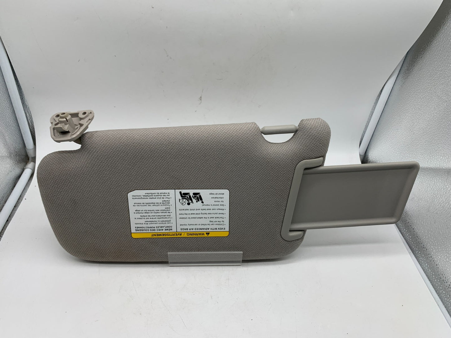 2013-2019 Nissan Sentra Passenger Sun Visor Gray OEM E02B18001
