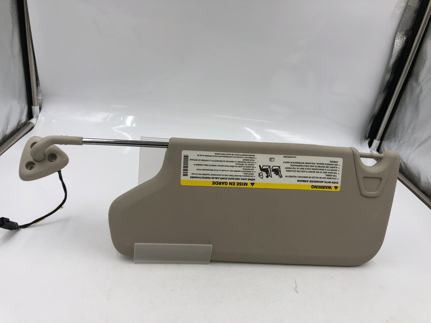 2011-2020 Dodge Journey Passenger Visor Sunvisor Gray Illuminated OEM C01B22064
