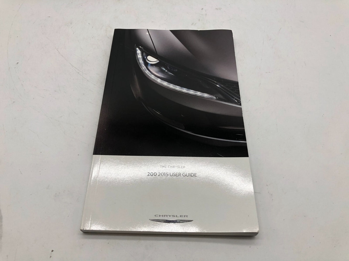 2015 Chrysler 200 Owners Manual with Case OEM A01B26004