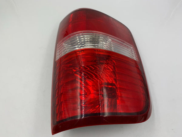 2004-2008 Ford F150 Driver Tail Light Taillight Lamp Styleside OEM E03B09051