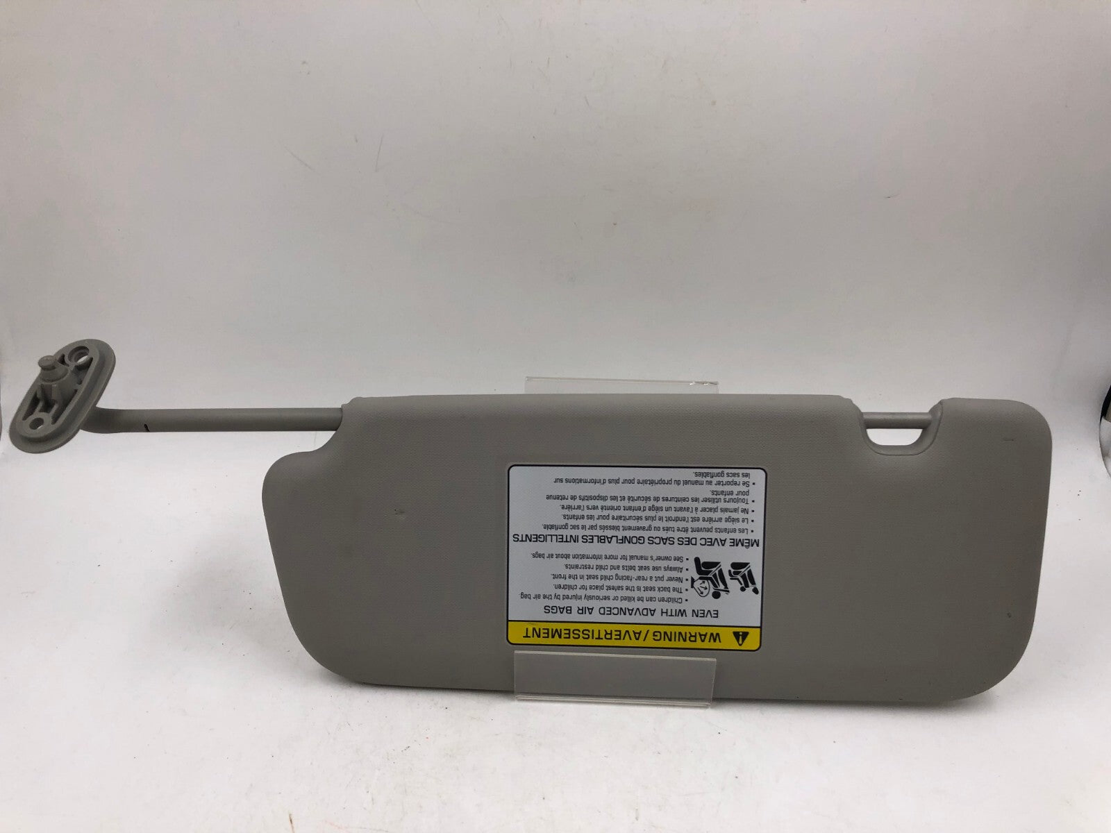 2017-2018 Kia Forte Passenger Sun Visor Gray OEM D04B08006