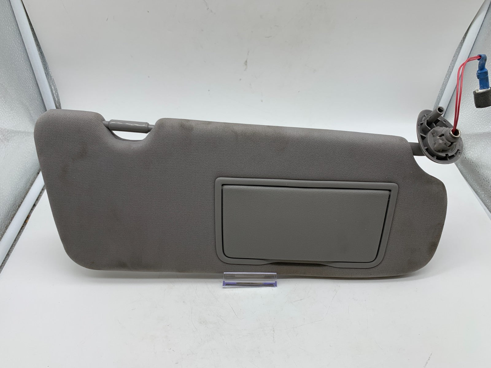 2017-2019 Honda CRV CR-V Passenger Sun Visor Gray Illuminated OEM B01B28001