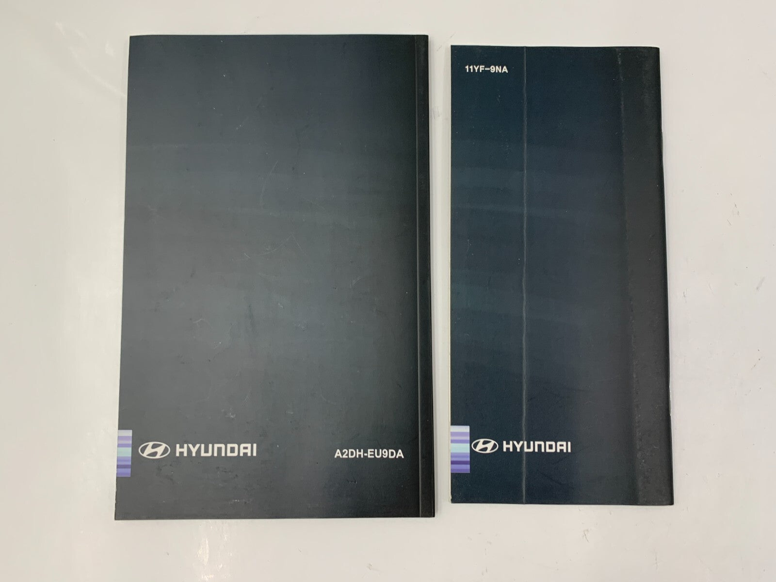 2011 Hyundai Sonata Owners Manual Set with Case OEM E02B30024