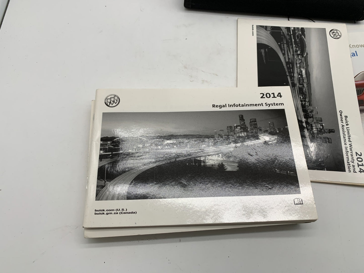 2014 Buick Regal Owners Manual Set with Case OEM B04B25015