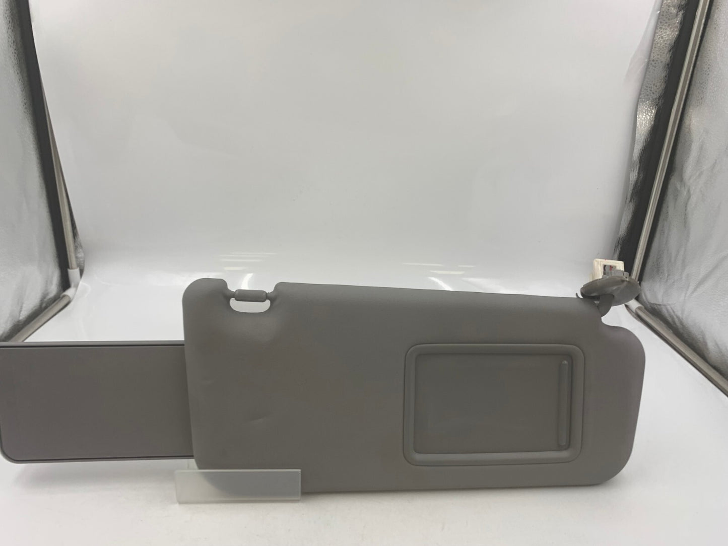 2010-2014 Toyota RAV4 RAV 4 Passenger Sun Visor Gray Illuminated OEM E02B02028