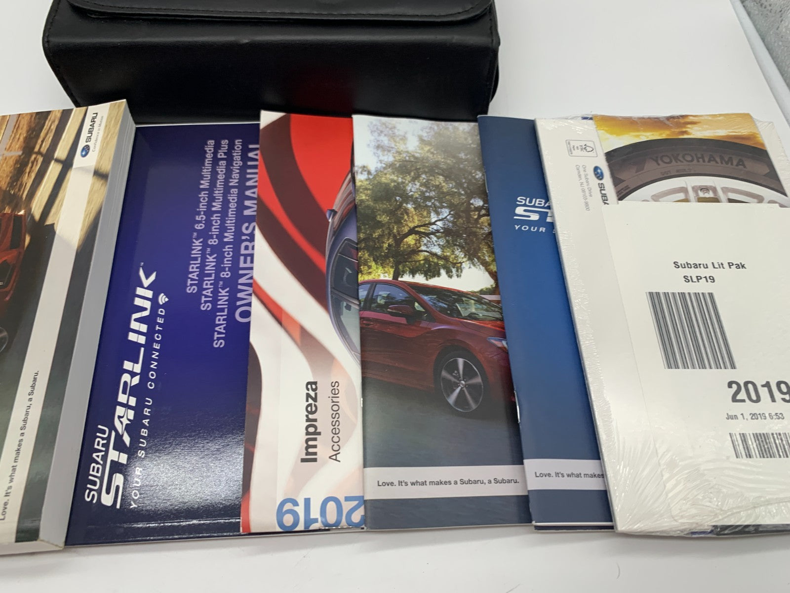 2019 Subaru Impreza Owners Manual Set with Case OEM D01B41075