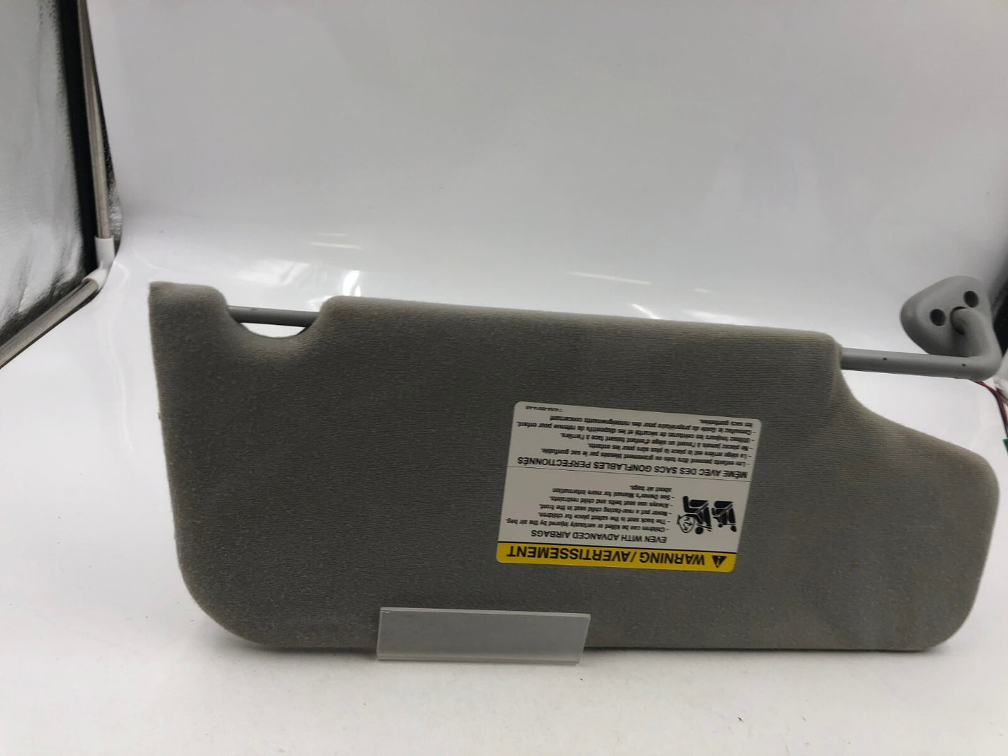 2008-2009 Mercury Sable Driver Sun Visor Gray Illuminated OEM C01B36046