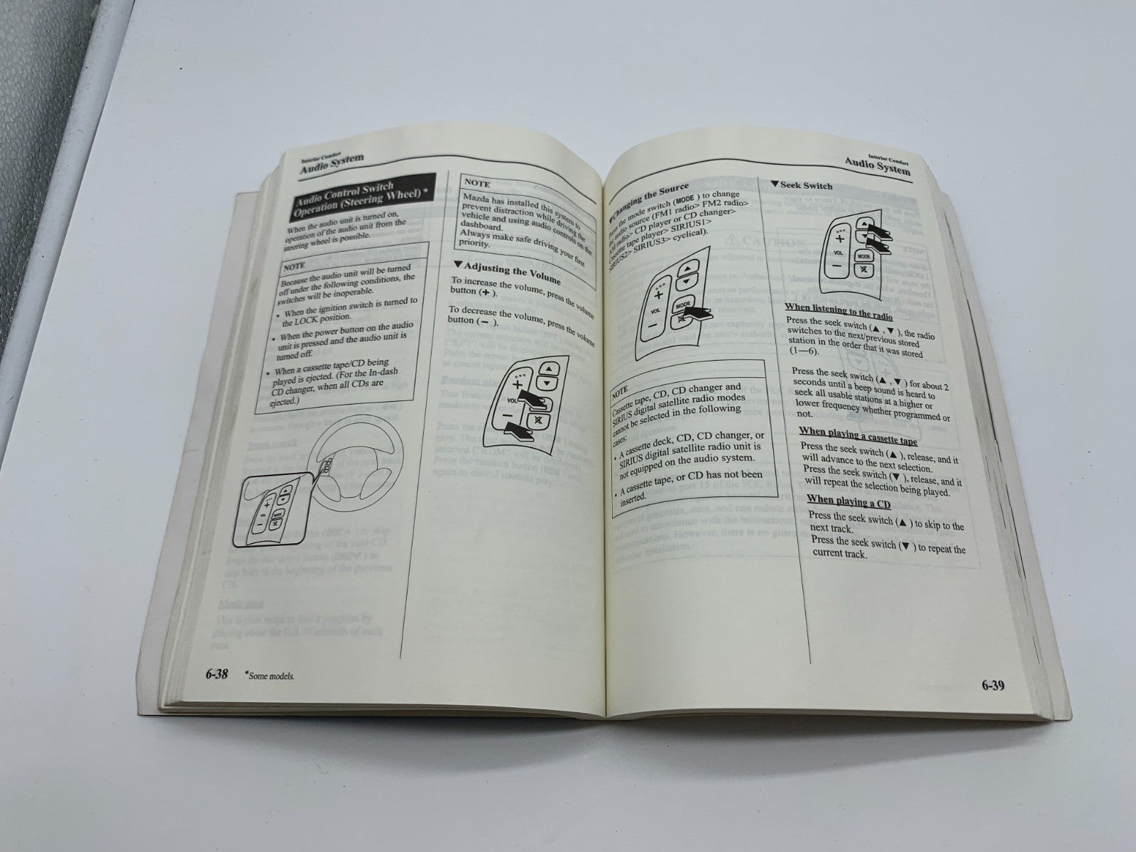 2006 Mazda 3 Owners Manual OEM B03B51005