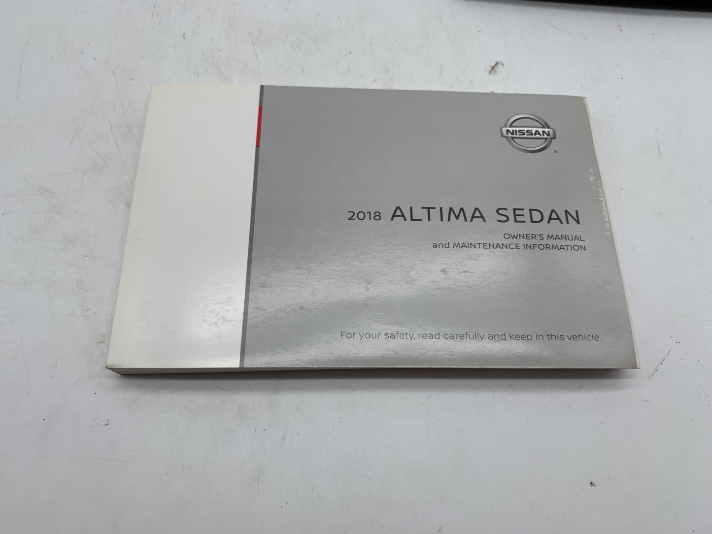 2018 Nissan Altima Sedan Owners Manual Set With Case OEM A04B05014