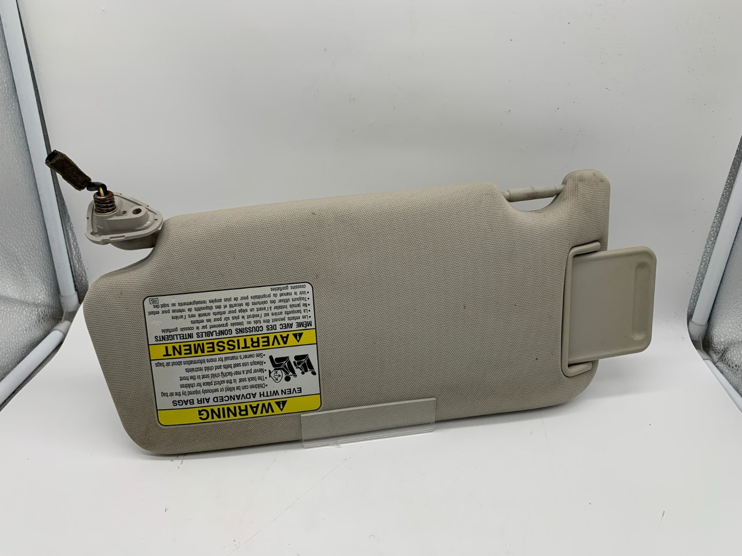 2010-2014 Subaru Legacy Passenger Sun Visor Gray Illuminated OEM B03B30006
