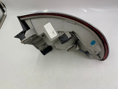 2008-2012 Buick Enclave Passenger Side Tail Light Taillight OEM E02B62003
