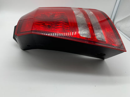 2009-2011 Dodge Journey Passenger Side Tail Light Taillight OEM C04B09003