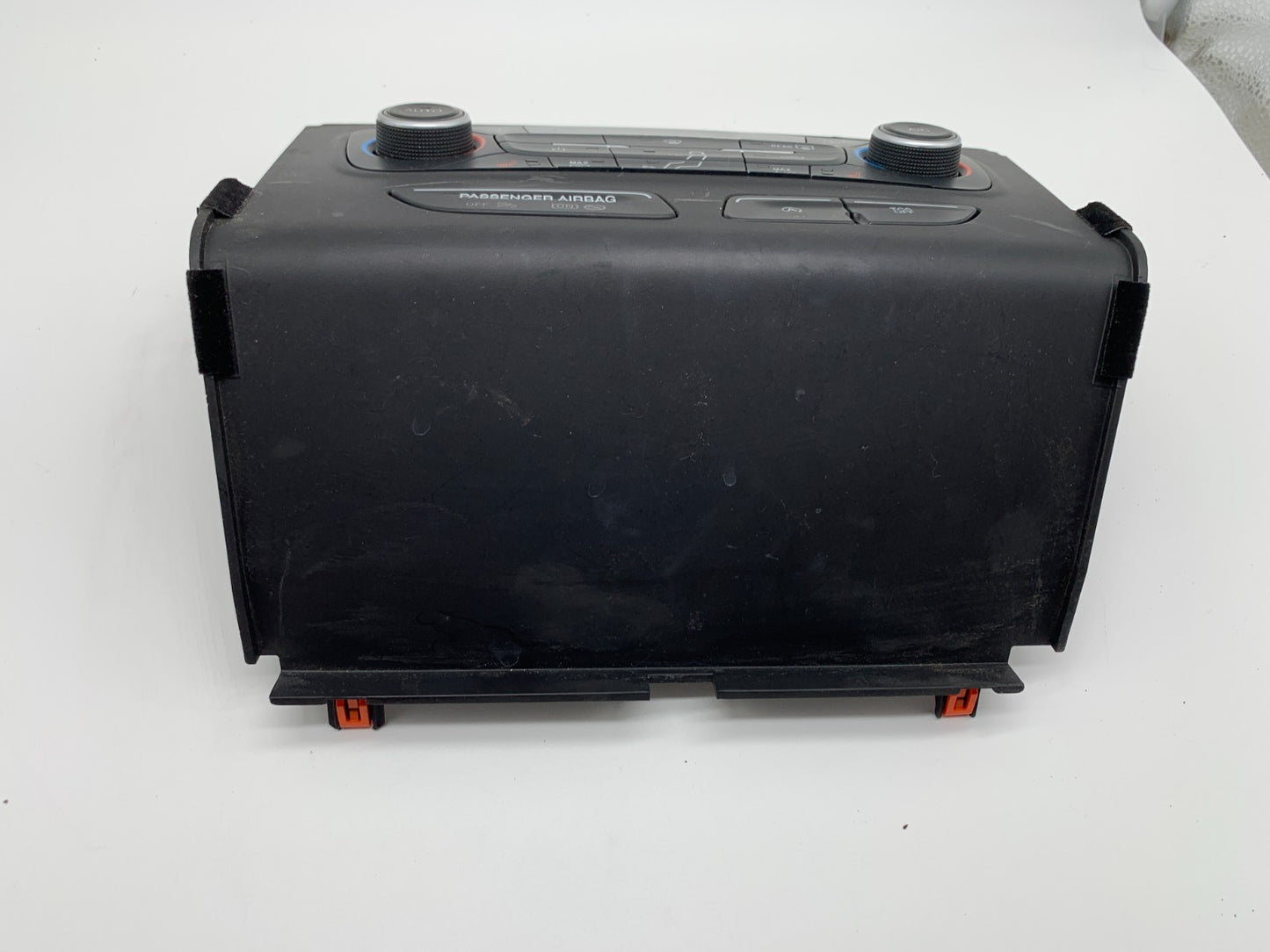 2018-2019 Ford Escape AC Heater Climate Control Unit OEM C03B57009