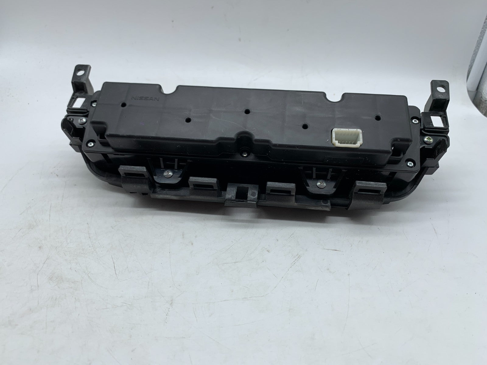 2016-2018 Nissan Altima Climate Control AC Heater OEM B03B35001