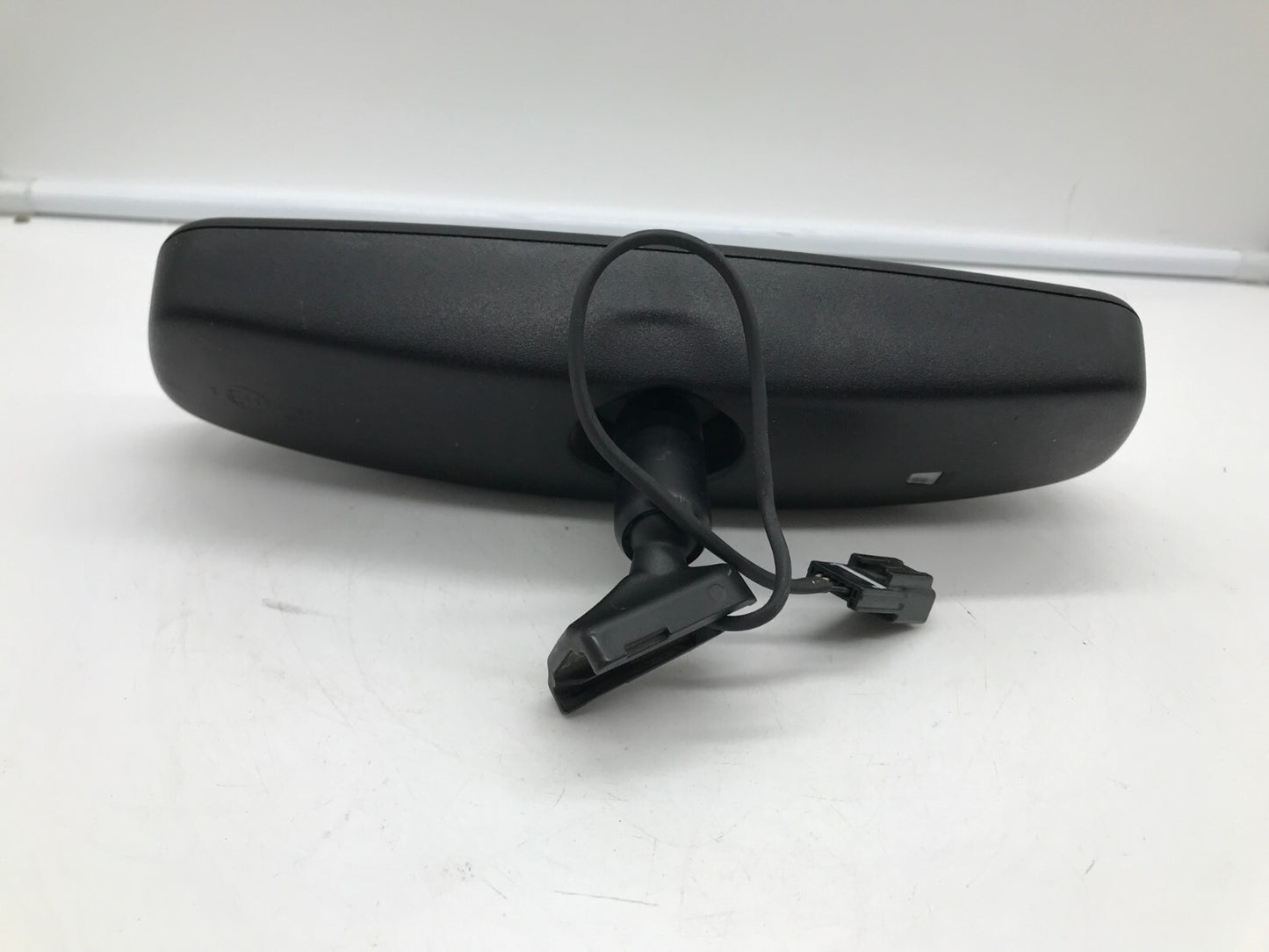 2010-2015 Kia Soul Interior Rear View Mirror OEM E02B65005