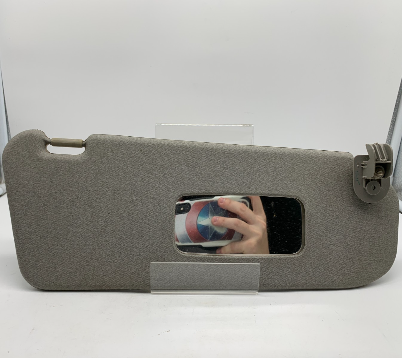2006-2011 Chevrolet Aveo Passenger Sun Visor Gray OEM C04B62024