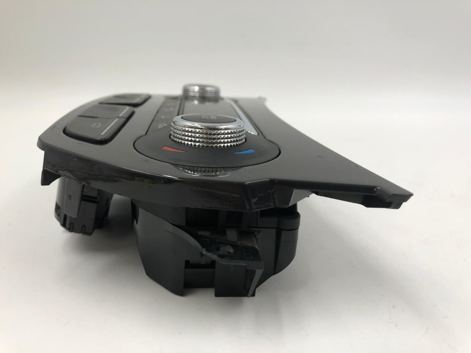 2013-2015 Ford Escape AC Heater Climate Control Unit OEM D02B09031