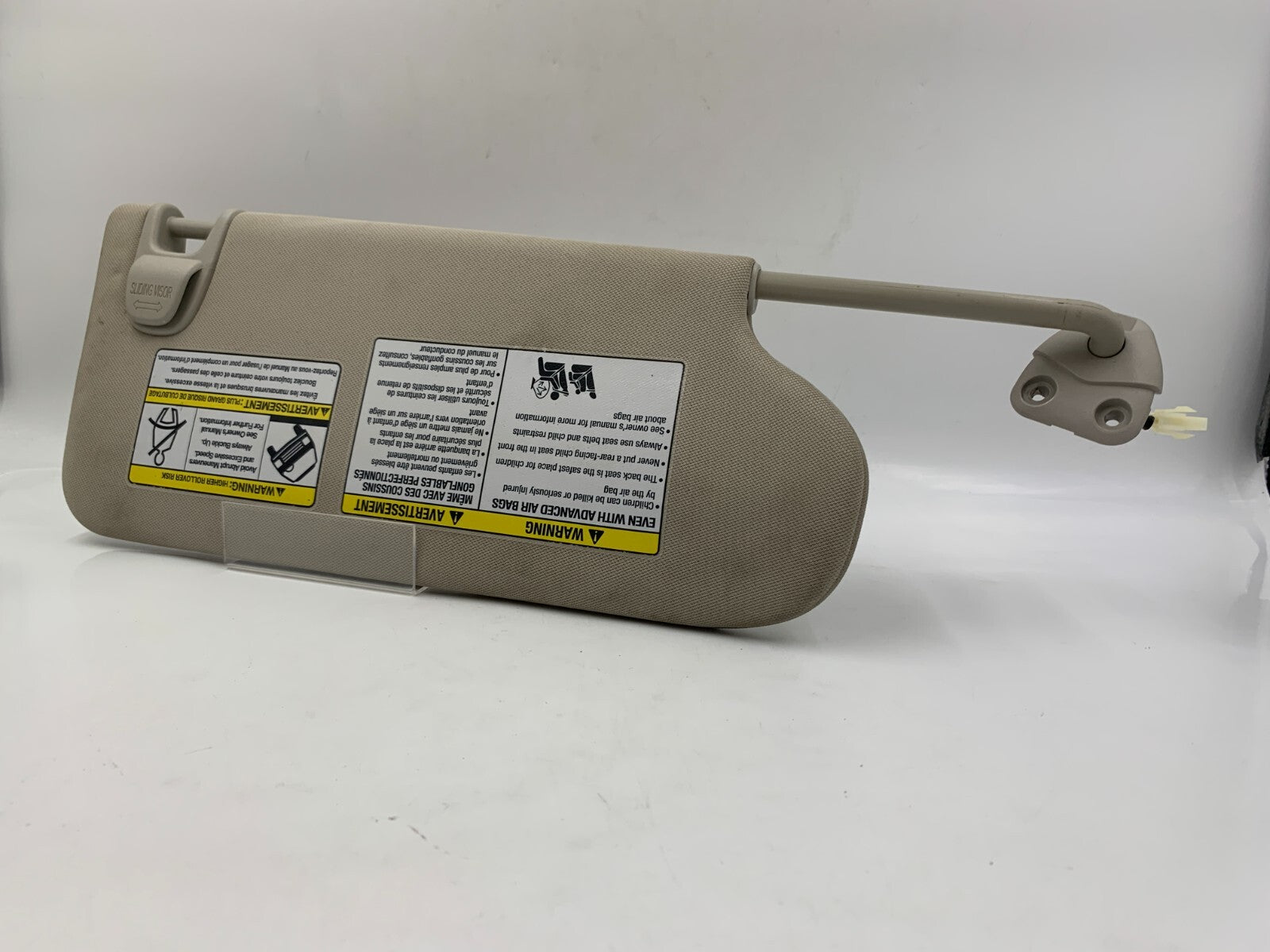 2015-2018 Nissan Murano Driver Sun Visor Gray Illuminated OEM D03B44004