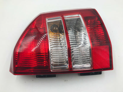 2007-2010 Jeep Compass Passenger Side Tail Light Taillight OEM C04B28046