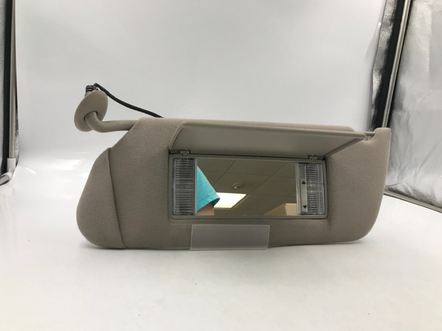 1998-1999 Cadillac Deville Driver Sun Visor Gray Illuminated OEM C04B51003