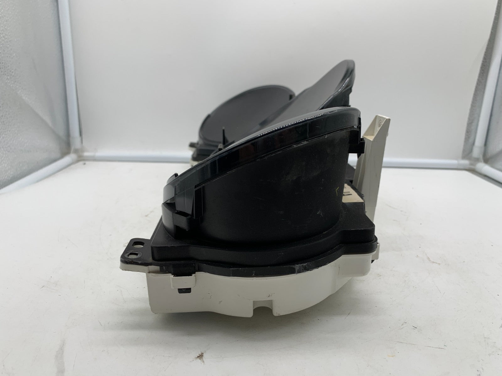 2004 Acura TL Speedometer Instrument Cluster 272,000 Miles OEM B01B20090