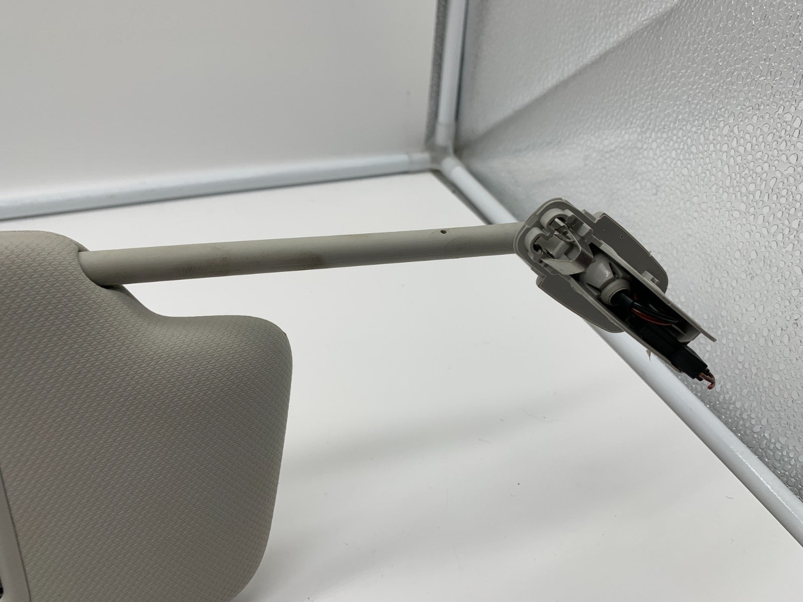 2009-2012 Audi A4 Passenger Sun Visor Gray Illuminated OEM E02B32057