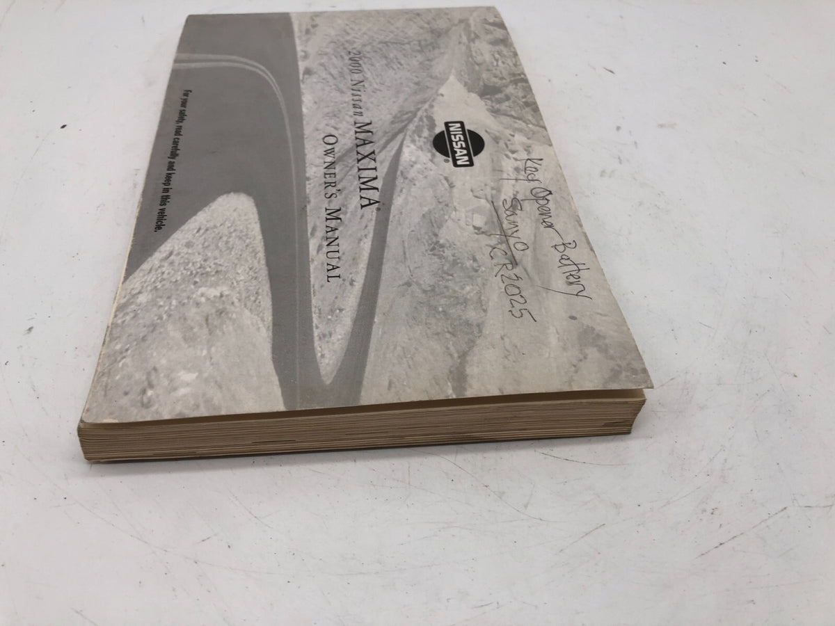 2000 Nissan Maxima Owners Manual OEM B03B17013