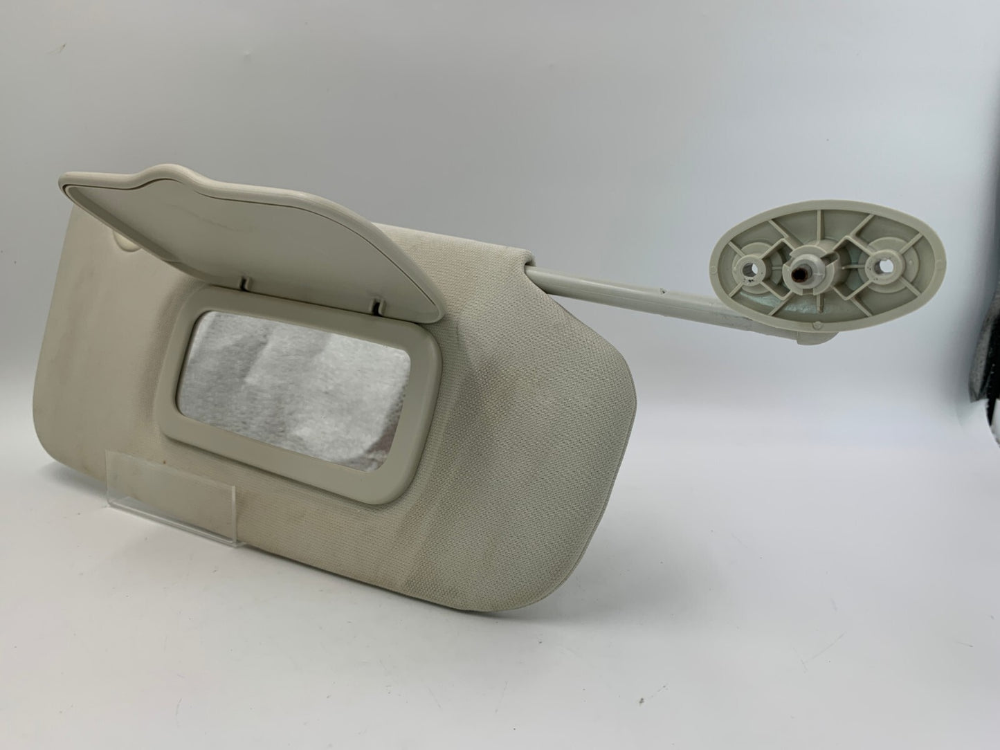 2007-2009 Jeep Compass Passenger Sun Visor Sunvisor Ivory OEM A01B22004