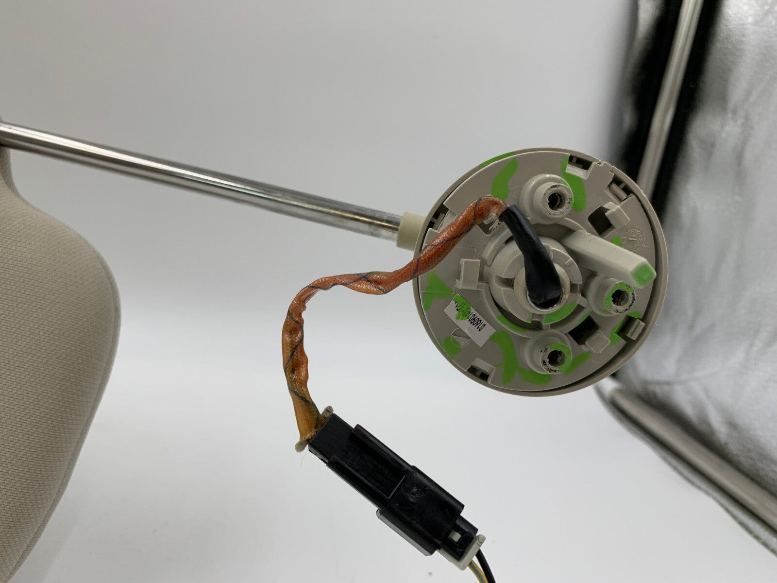 2011-2013 Jeep Grand Cherokee Passenger Sun Visor Gray Illumination B01B30034