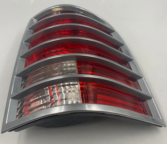 2002-2005 Mercury Mountaineer Passenger Side Tail Light Taillight OEM A03B44054
