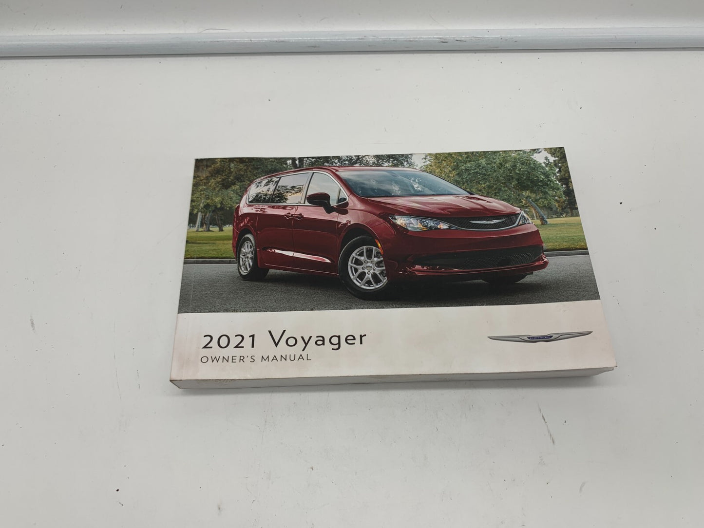 2021 Chrysler Voyager Owners Manual OEM E02B24067