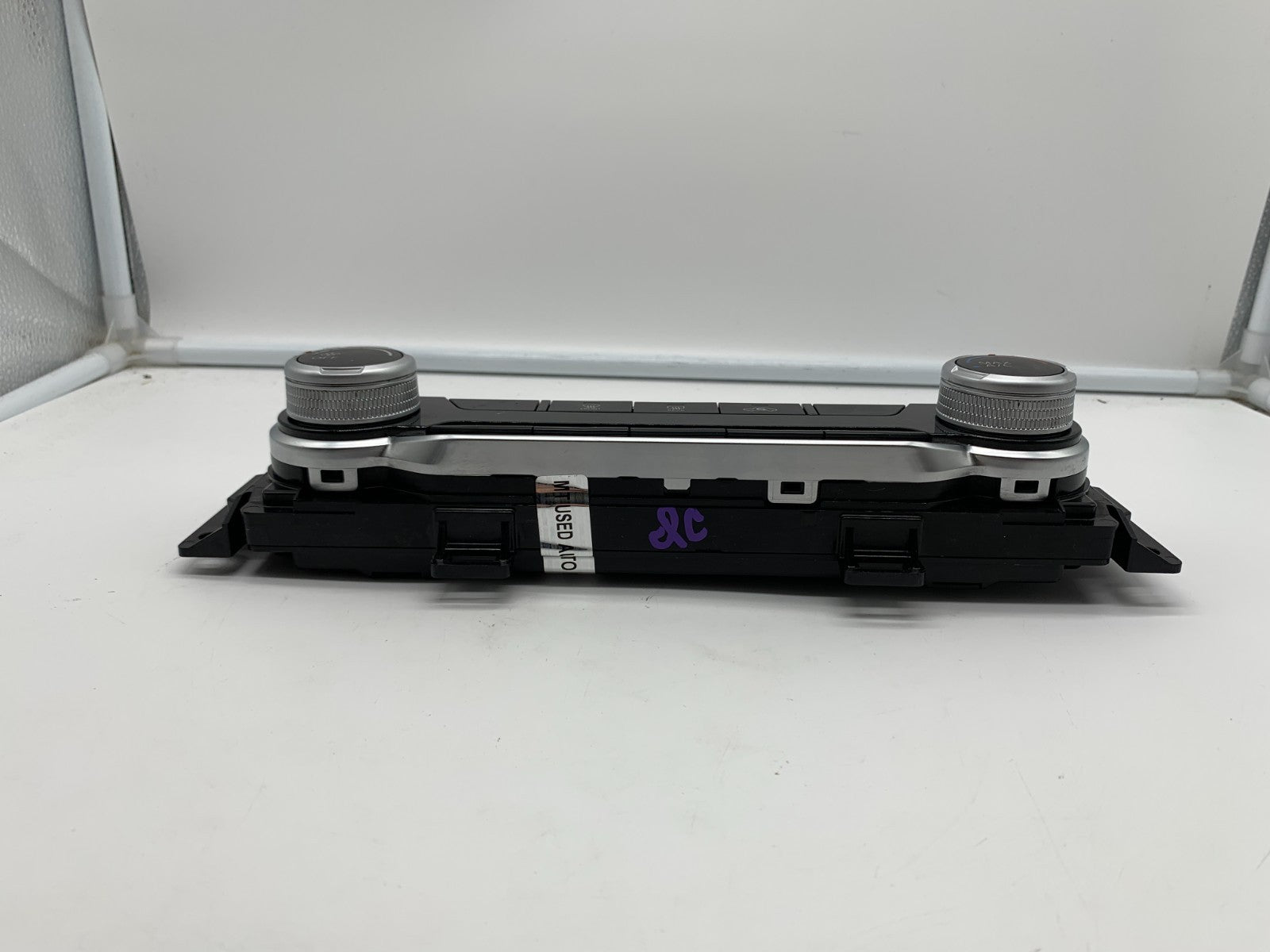 2019-2023 Nissan Altima AC Heater Climate Control Unit OEM C01B15006